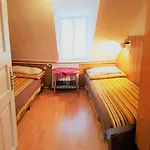 Muskatli Ueduelohaz 2* Parád