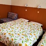 住宿加早餐酒店 Muskatli Ueduelohaz 2*