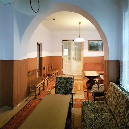 Muskatli Ueduelohaz Bed & Breakfast Parád