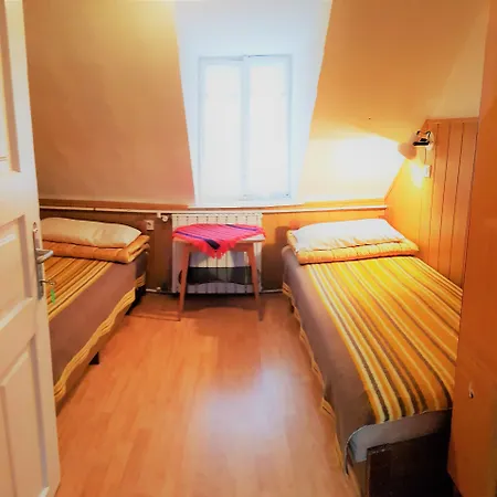 Muskatli Ueduelohaz 2* Parád